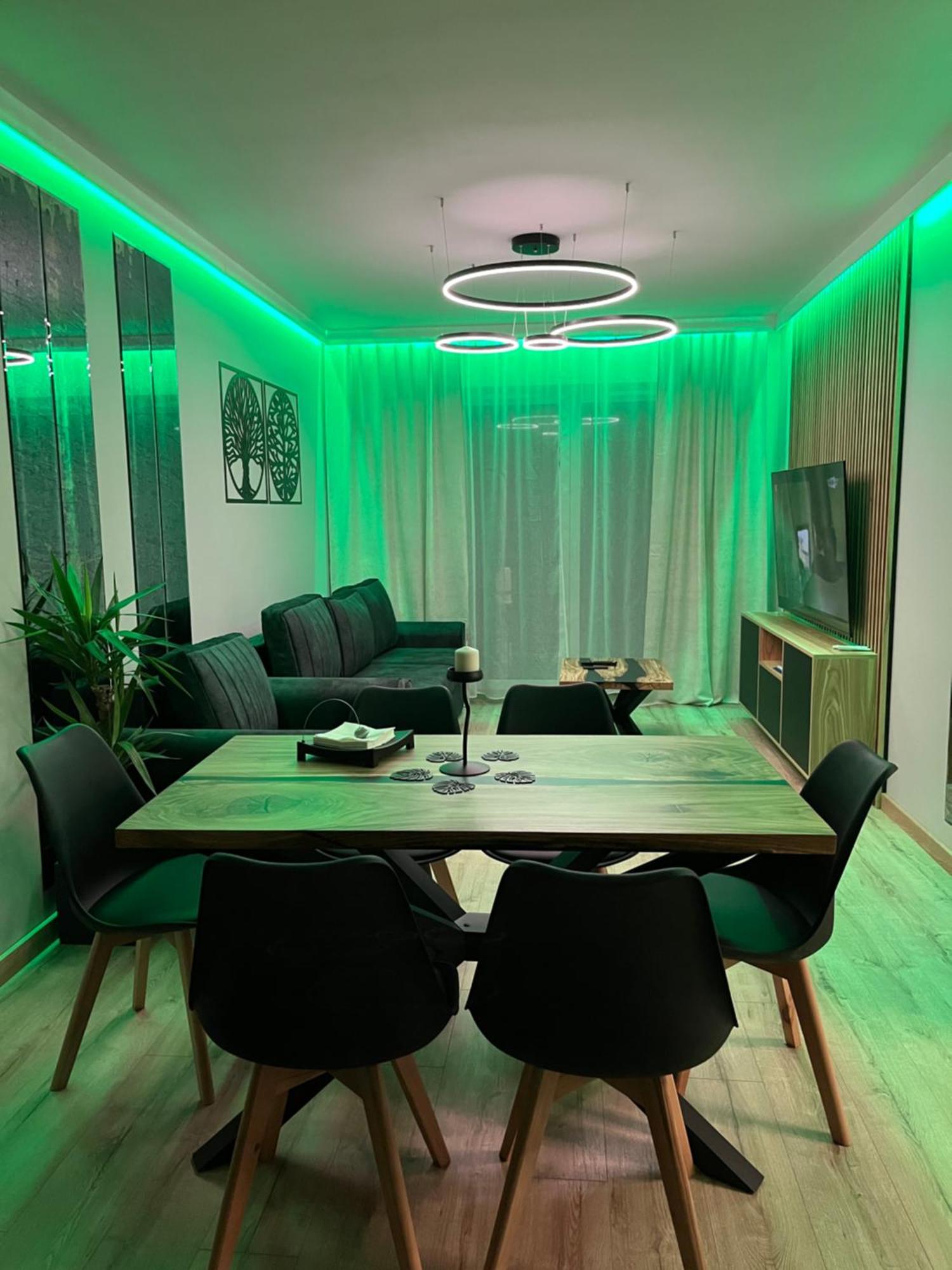 Jesionowe Apartamenty Nad Odra, Stare Miasto, Sauna W Jednym, Klimatyzacja , Garaz Podziemny 0 Zl, Odra River , Old Town, New Building, Air Conditioning, Sauna-One, Underground Garage Free Wrocław Eksteriør bilde