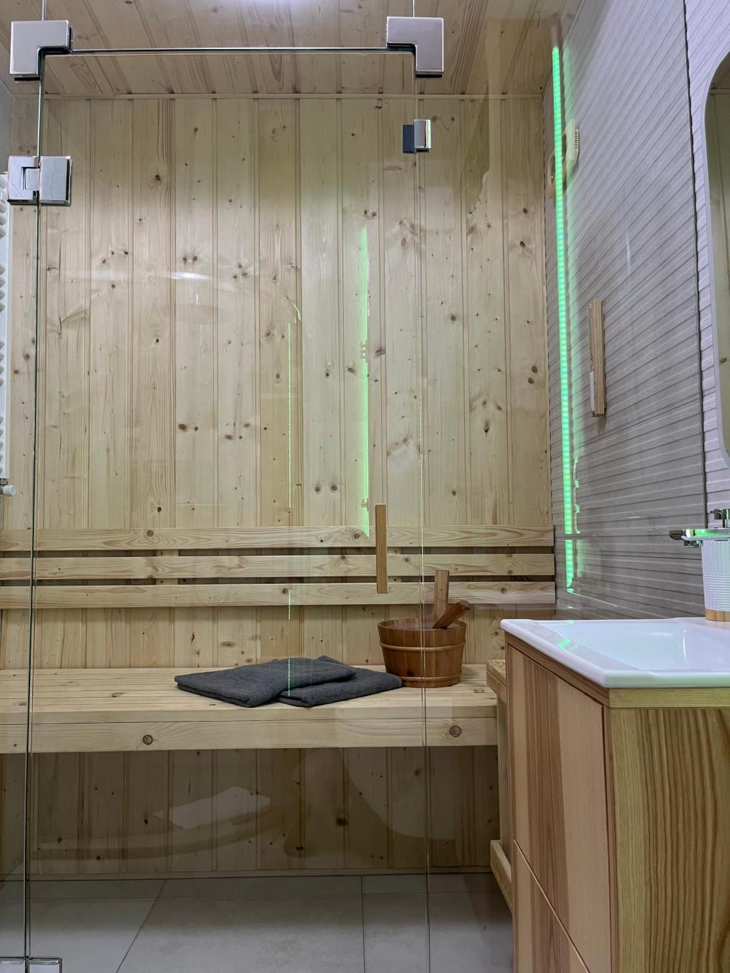 Jesionowe Apartamenty Nad Odra, Stare Miasto, Sauna W Jednym, Klimatyzacja , Garaz Podziemny 0 Zl, Odra River , Old Town, New Building, Air Conditioning, Sauna-One, Underground Garage Free Wrocław Eksteriør bilde
